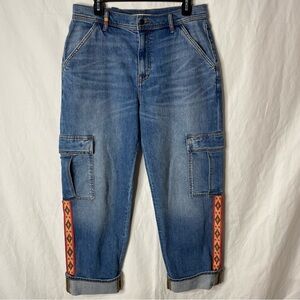 Johnny Was Eliza Cargo Jean Size 29 Medium Wash